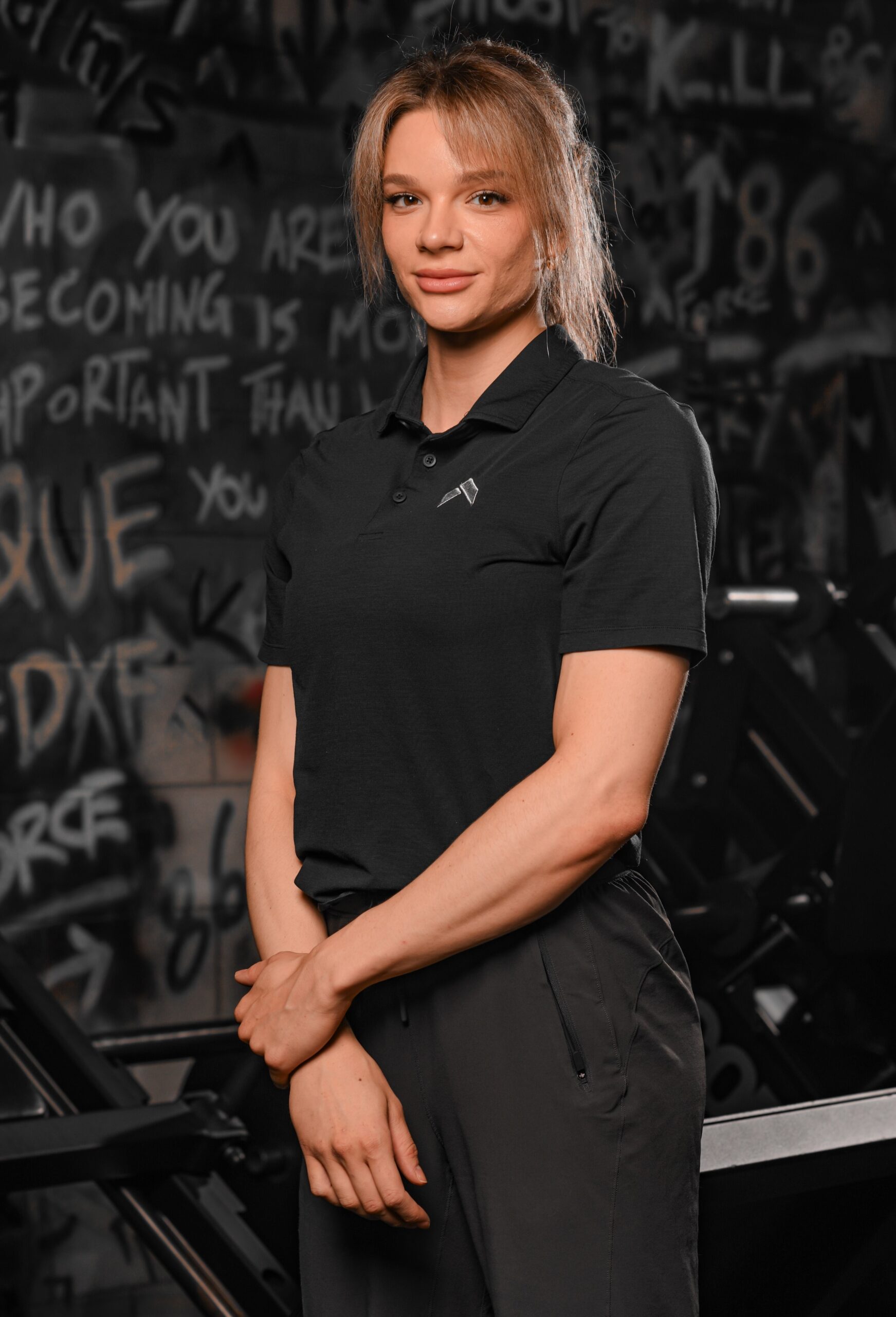 Lindsay Martens — Hammer Fitness coach, IFBB Pro