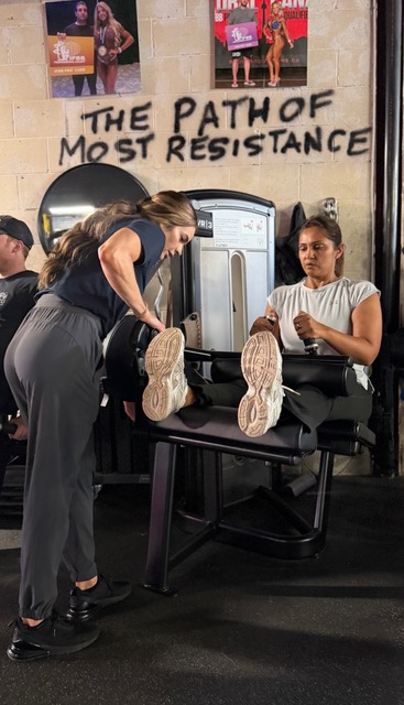 Lindsay Martens coaching a client one-on-one on the private floor at Hammer Fitness, Scarborough